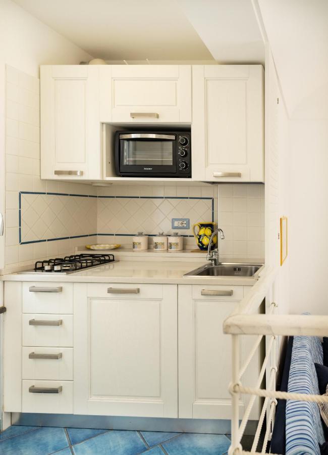 Scirocco - Amazing Flat With Terrace In The Center Apartment อามาลฟี ภายนอก รูปภาพ